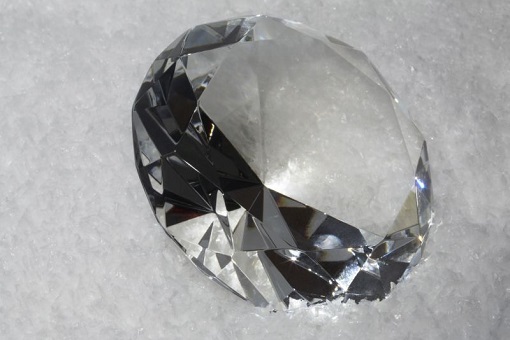 Bestattungsdiamanten - eine Neuheit in der Bestattungsbranche